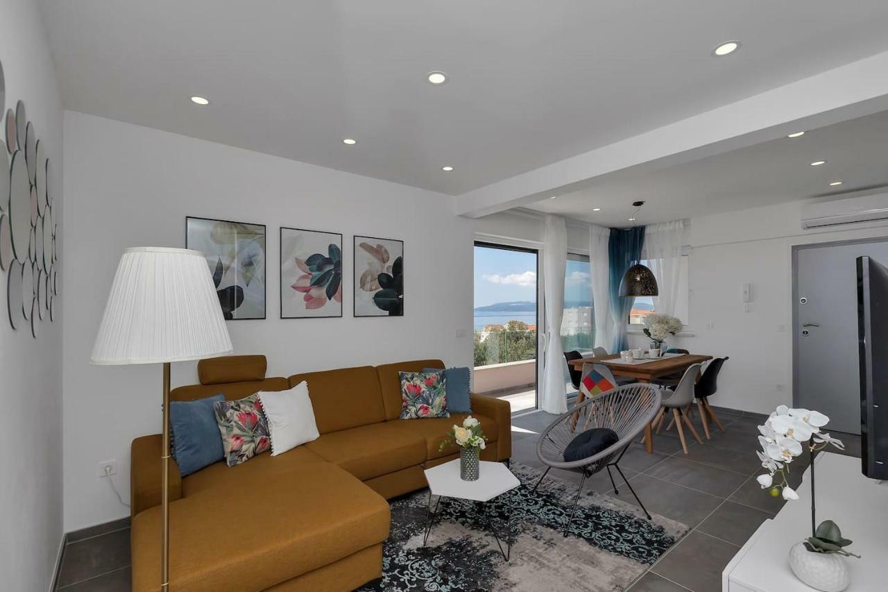 Charming Apartment Tissa With Sea View Makarska Exterior foto